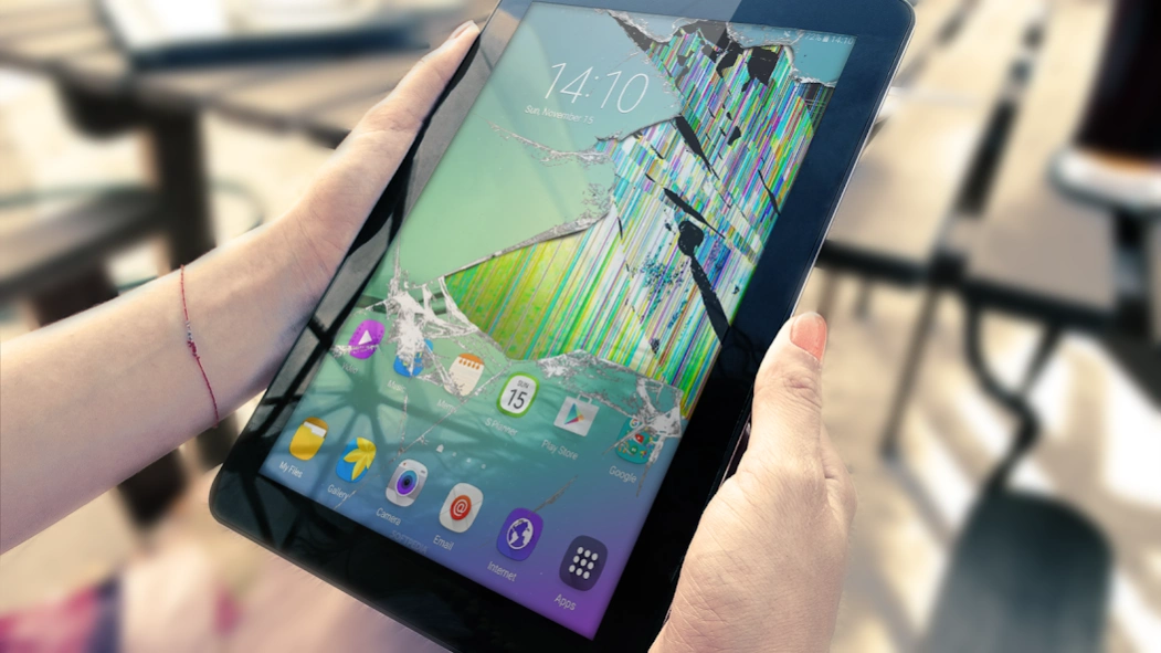 Review Screenshot - Prank App – Fool People into Thinking You Broke Your Phone Screen