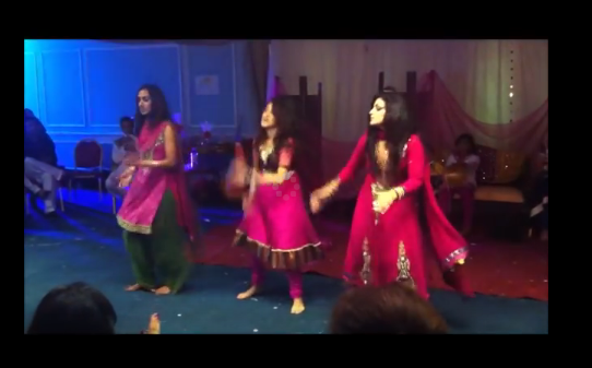 DJ Ganesh, Mishaal Advani, Hari-Sukhmani entertain Sidharth Malhotra-Kiara  Advani's guests